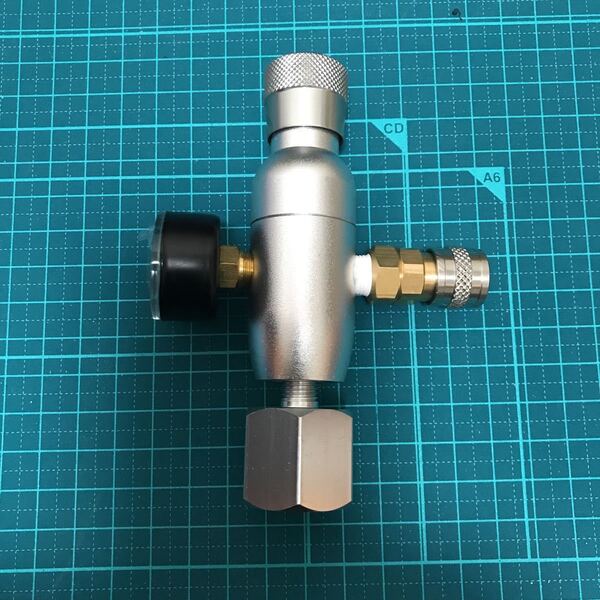 外部ソース用に 高速連射対応レギュレーター(ユニバーサルカプラータイプ) 0~147PSI 無段階調整可能 検索)co2 ガスガン エアガン