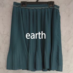 【earth】Mサイズ プリーツ スカート プリーツスカート ウエスト部分にレースの装飾 エメラルドグリーン 春夏スカート 美品