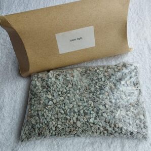値下げ ペット(愛犬)のトイレやケージなどの防臭 天然鉱石からうまれたジャポライト 1kg