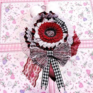ハンドメイド 痛ロゼットバッグチャーム