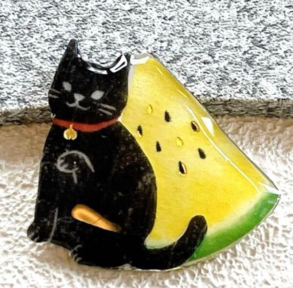 ネコ 黒猫 スイカ ブローチ チャーム ピンバッジ ヘアゴム レジン プレゼント