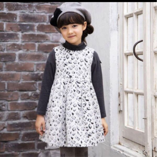 bebe 130cm 新品未使用タグ付 ジャンパースカート