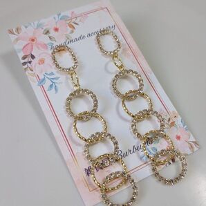 【ハンドメイド】6連ビジューのサークルロングピアス
