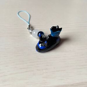ハンドメイド ミドリリュウグウウミウシ ストラップ