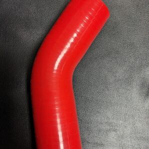耐熱シリコンホース汎用 エルボ 45度 同径 内径Φ38mm 赤色