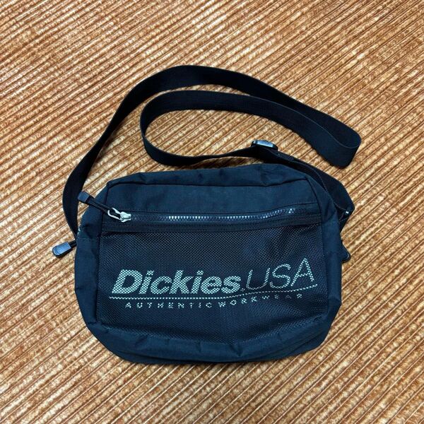 Dickies ショルダーバッグ ナイロン 斜め掛け ブラック