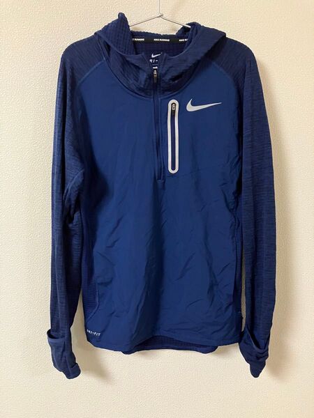 【値下げご遠慮下さい】ナイキメンズ Dri-Fit 1/4ジップ 長袖 フード付きランニングシャツ ネイビーブルー ミディアム