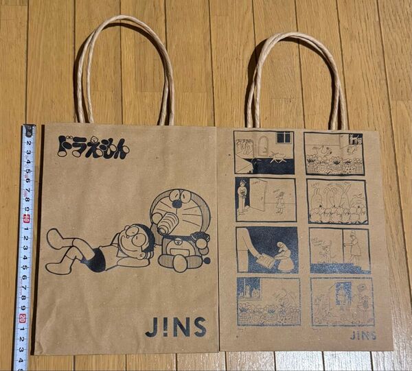 JINS コラボ紙袋 ドラえもん ELEONOR BOSTROM