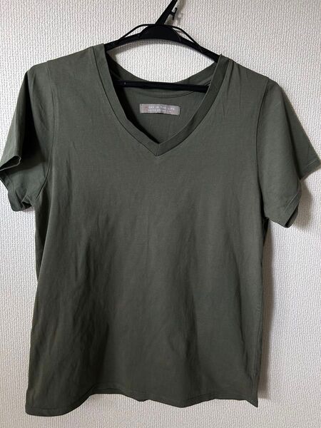 Tシャツ 半袖Tシャツ Vネック ユナイテッドアローズ カーキ