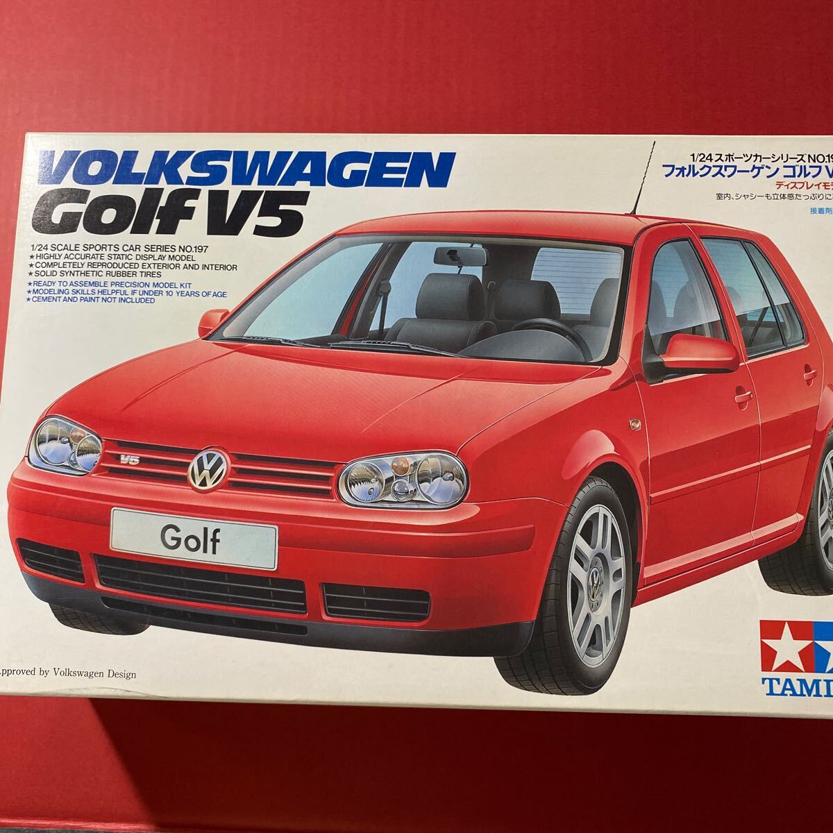 Tamiya Volkswagen Golf V5 1/24 scale Sports Car Series 197