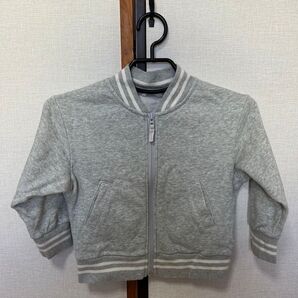 UNIQLO 110 子ども服 スウェットブルゾン 品番422489 グレー