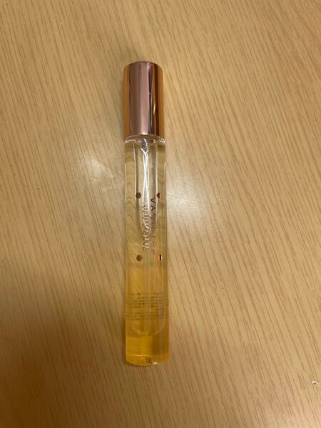 ヴァシリーサ ヌードワン 10ml 香水