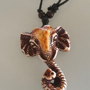 【新品】おしゃれ ゾウ ネックレス スリランカ