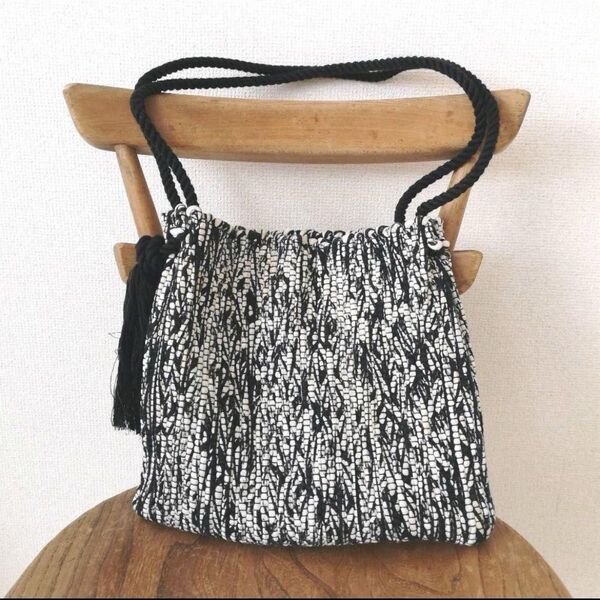 【完売品】oru. 裂き織りバッグ