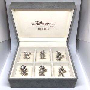 ディズニーストア 短編映画歴代ミッキー パール付きピンバッチセット