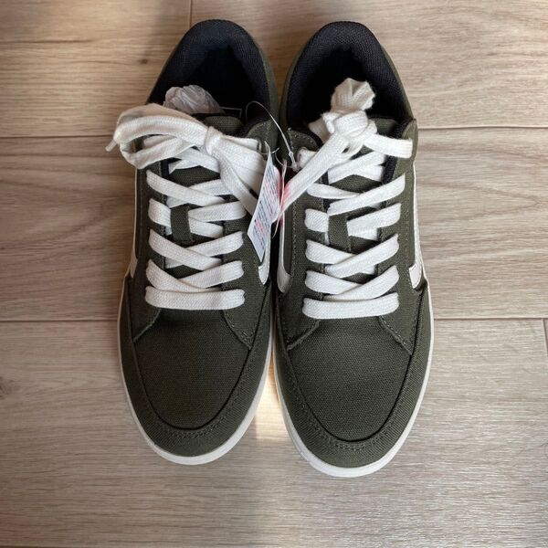 VANSスニーカー