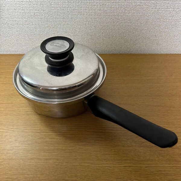 アムウェイAmwayクィーンクックウェア小ソースパン単品IH対応無水鍋ステンレス多層構造鍋 傷汚れ多数有 配送時に破損大破可能性有