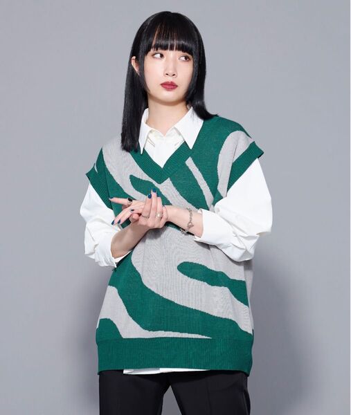 Ellno Loset マーブル柄 ルーズ ニットベスト グリーン 完売品 タグ付き