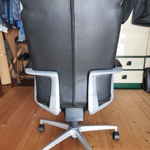 イトーキ プレクサスチェア KWE-655LA-Z5T1