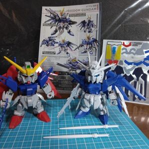 SDガンダム ライジングフリーダムガンダム デスティニーガンダム