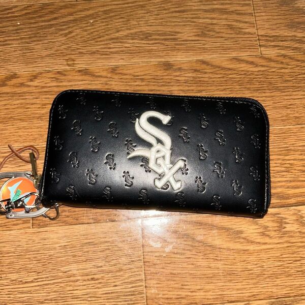 お急ぎ!!最安値!!!!SOX 長財布 ニューエラ