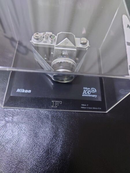 Nikon F 100周年記念 ミニチュアカメラ ニコンF