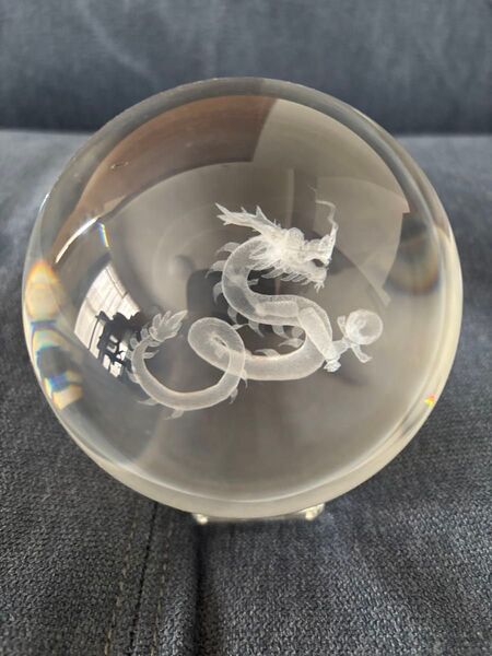 水晶玉 80mm ドラゴン 箱・台座付き