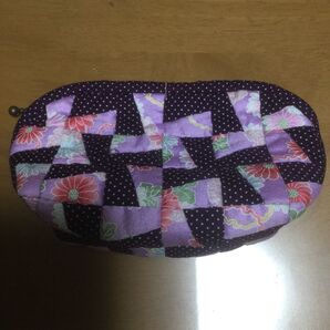 パッチワークのポーチ