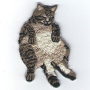 ぽっちゃり猫 刺繍ワッペン