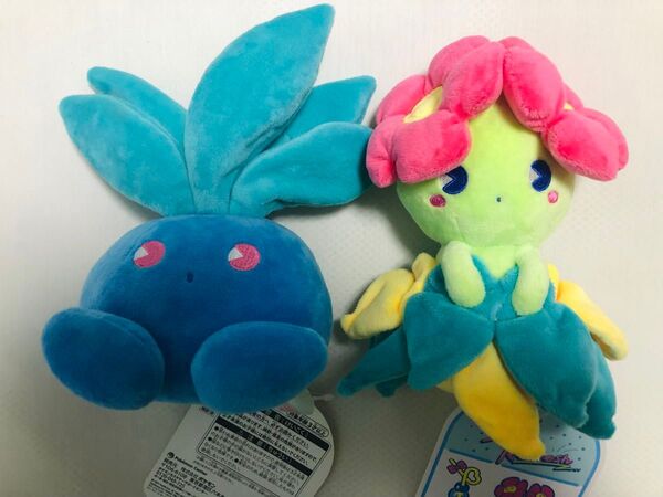 サイコソーダ・リフレッシュ ナゾノクサ キレイハナ ぬいぐるみ 2つセット ポケモンセンター限定品 新品