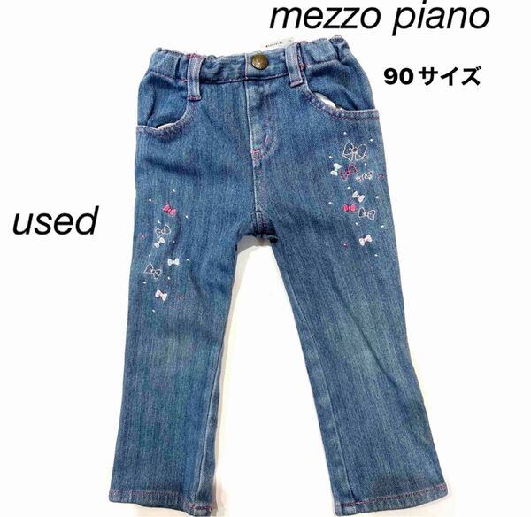 《used》 mezzo piano ジーンズ刺繍入り 90サイズ