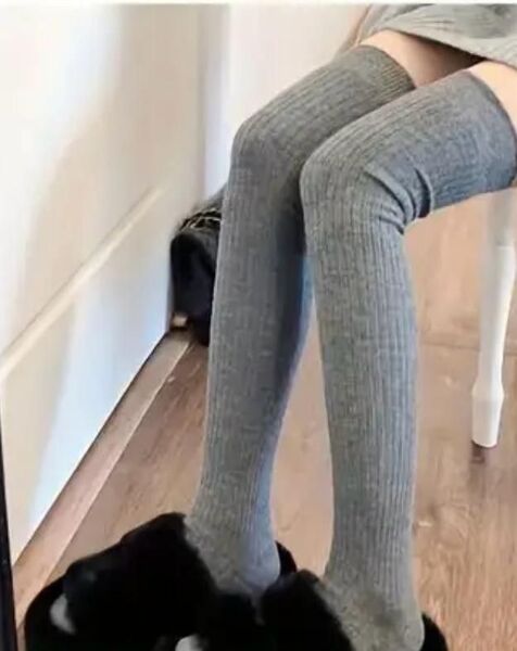 Over the Knee Socks 膝底を越えて オーバーニーソックス ニーハイ