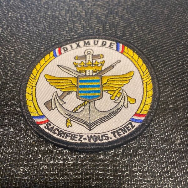 フランス海軍強襲揚陸艦のワッペン