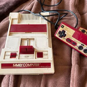 ファミリーコンピュータ