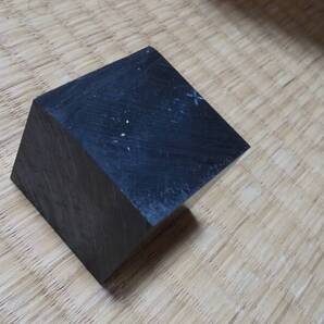 42×42x33mmが2個 黒色ジュラコンポリアセタール POM 樹脂 プラスチック 板 ブロック シート 端材 スクラップ