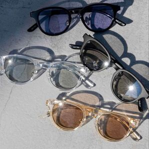 SMELLY ボスリントンサングラス