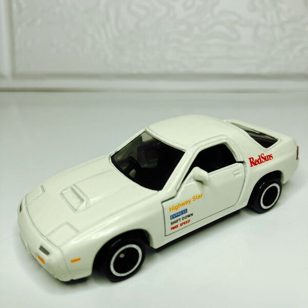 絶版トミカ マツダRX-7 レアモデル美品