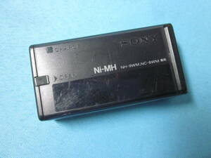 SONY BC-9HD Ni-MH/Ni-Cd バッテリー充電器 ガム充電池用 ライト有★確認済、定形外送料220円可