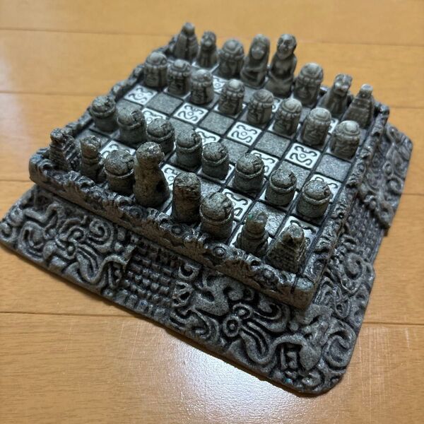 メキシコ産 チェス オルメカ 石像