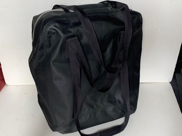 ARC'TERYX VEILANCE SEQUE TOTE