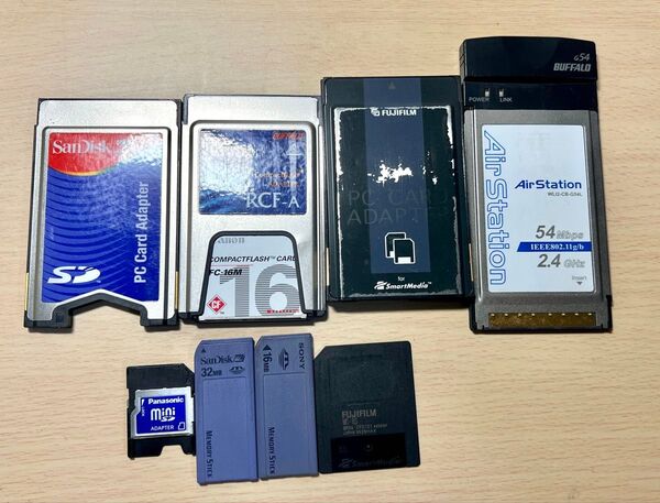 メモリーカード pc card adapter セットになります