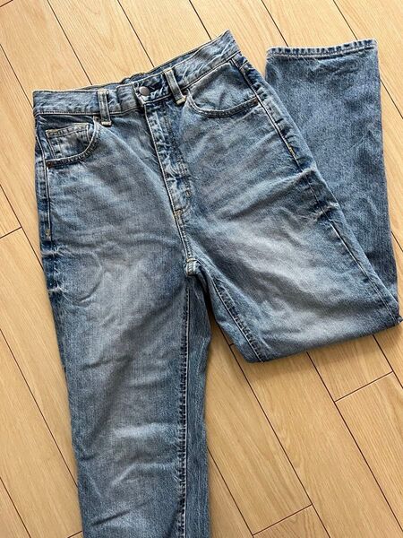 GUジーユー デニムパンツ ジーンズ DENIM