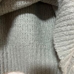 グレーボコボコテクスチャニットセーター