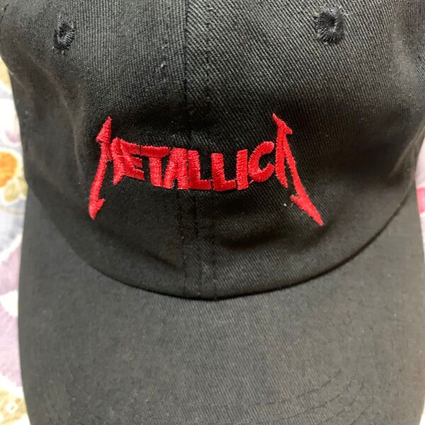 Metallica キャップ 黒 赤刺繍 ロゴ刺繍入りキャップ 帽子