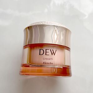☆お得☆DEW クリーム