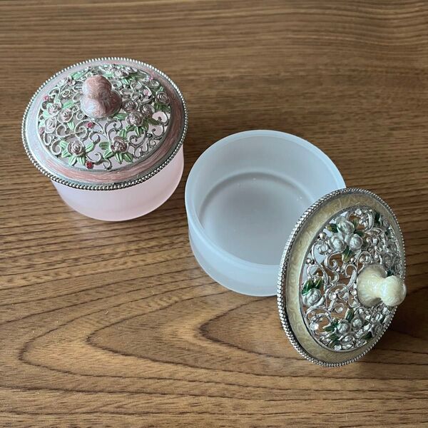 薔薇 ガラスポット 小物入れ 2色セット