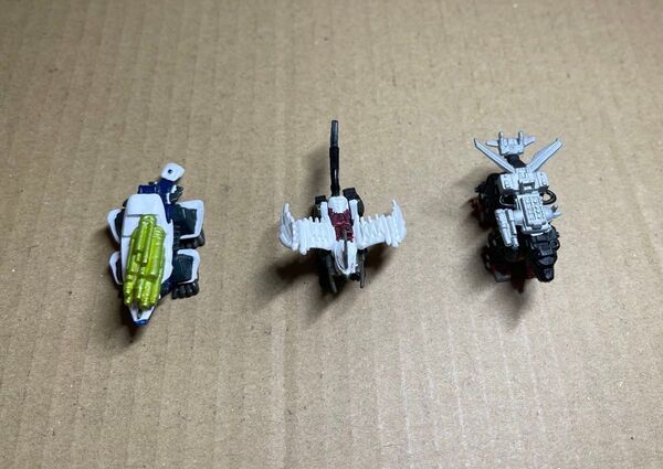 ゾイド【バトルクーガー、グレートサーベル、ガンブラスターのパーツ】