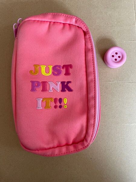plaza プラザjust pink it ファスナー ガジェットポーチ イヤホンコード巻き 2点セット