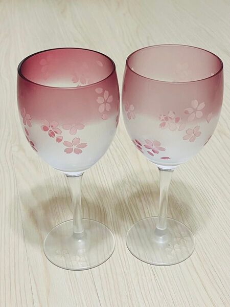 完売品あり!貴重!新品◇がらすギャラリー童夢(ニセコ)ワイングラス2個セット 桜模様