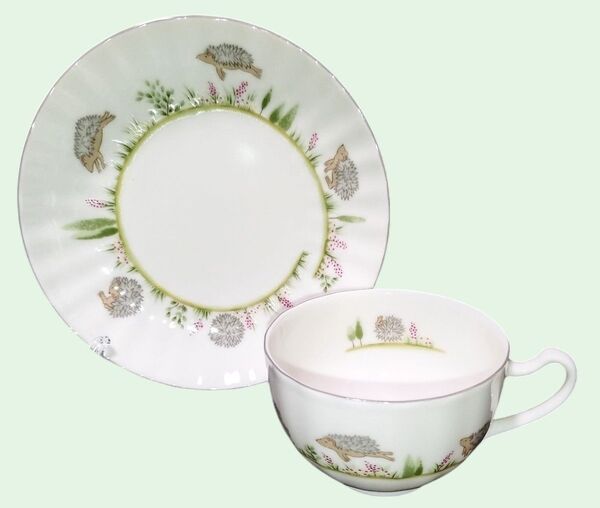 B69 HOYA NewIvory ハリネズミ カップ&ソーサー 未使用品 コーヒーカップ ティーカップ